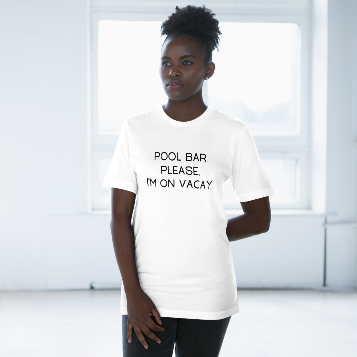 POOL BAR PLEASE, I'M ON VACAY Unisex Deluxe T-shirt