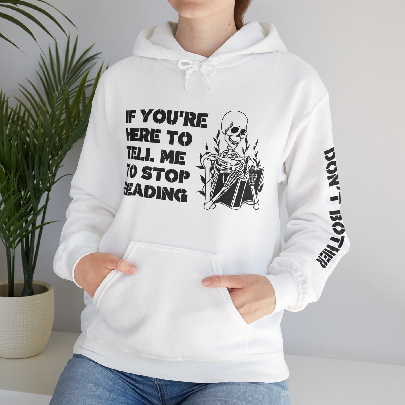 DON'T INTERRUPT MY READING Unisex Heavy Blend™ Hooded Sweatshirt