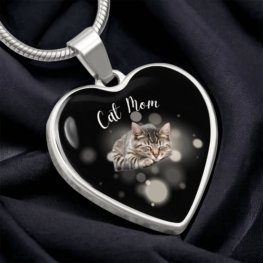 CAT MOM Graphic Heart Pendant Necklace