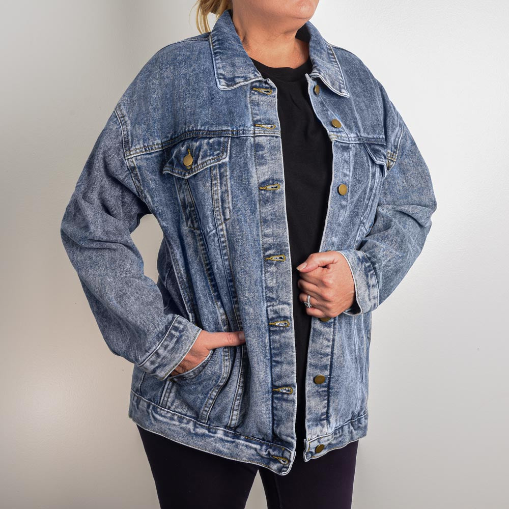 FELINE CHIC Oversized Denim Jacket